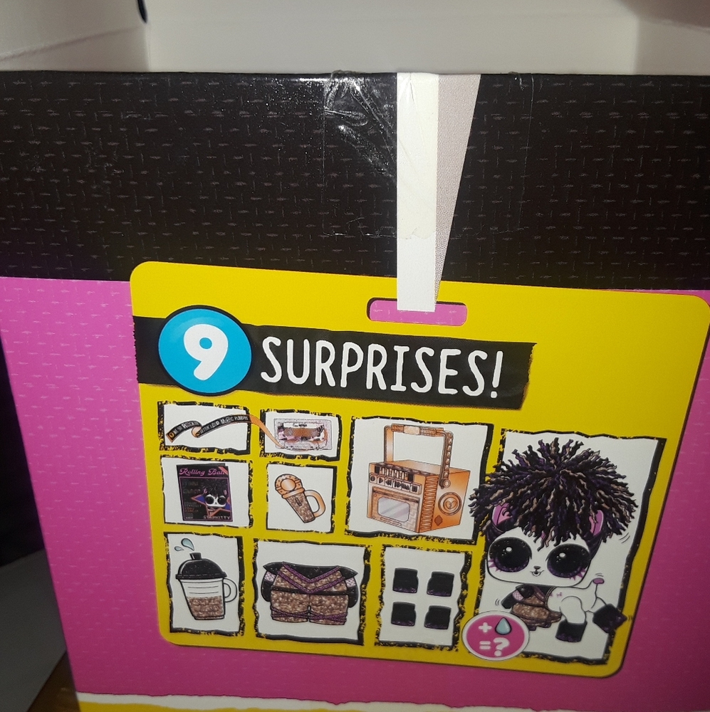 Lol Surprise ReMix Pets Ruff Raver! - Picture 3 of 4